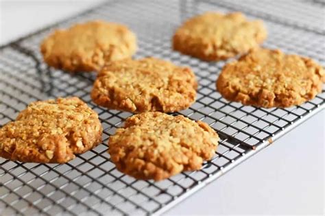 The Best Anzac Biscuits Recipe Chewy Or Crunchy