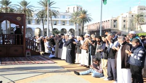 وكالة الأنباء الليبية ألبوم الصور صلاة الاستسقاء بميدان الشهداء بطرابلس