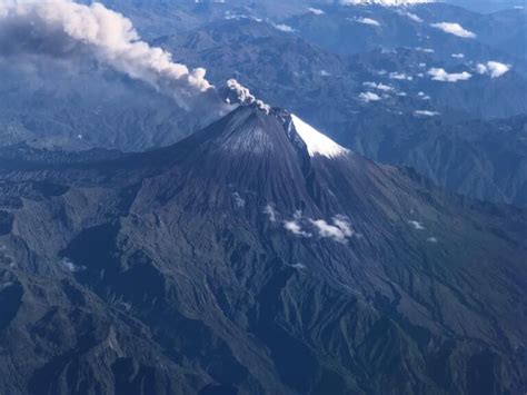 El Volc N Sangay Genera Explosiones Cada Hora Expr Sate Morona