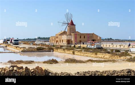 Marsala Sicily Italy August Tourists Visit Saline Of The