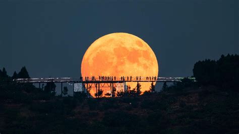 Las Im Genes De La Superluna Azul Y Por Qu Se Vio Roja En Algunos