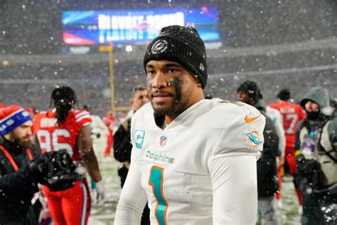 Tua Tagovailoa Update Miami Dolphins Not Ruling Out Qb1s Return For