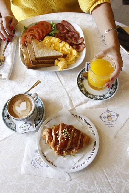 Gran Caffè Gambrinus Cafe in Campania