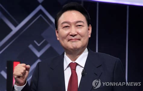 20대 대통령에 윤석열 당선5년만의 정권교체