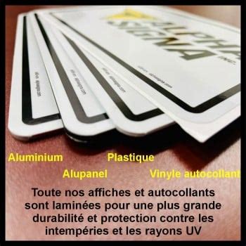 Affiche de sécurité Trousse de premier soins en forme de L avec