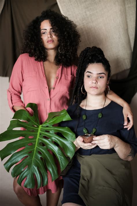 NUDE CAFÉ Editorial de Lançamento on Behance