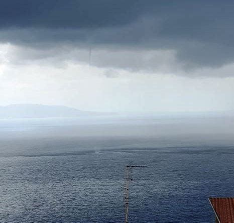 Maltempo In Calabria Forti Piogge E Venti Di Maestrale Tornado A