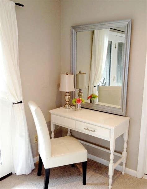 25 Awesome Bedroom Vanity Ideas To Try Out Instaloverz