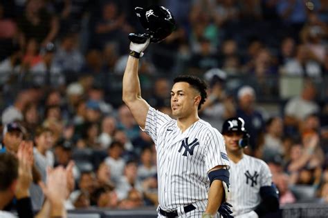 Yankees' Giancarlo Stanton Smashes 400th Career Home Run - Sports ...