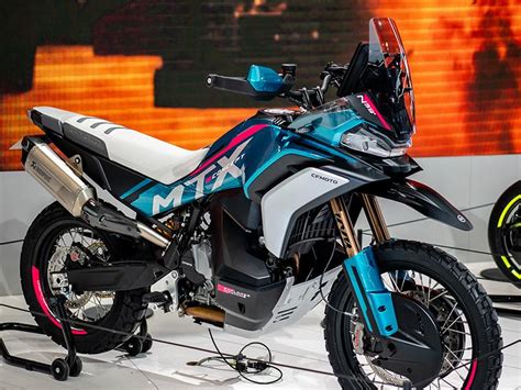 Cfmoto Mt X Concept Con La Mira En La Aventura Video Motodinamia