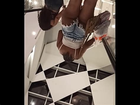 Travieso Culo En El Upskirt Mall Xvideos