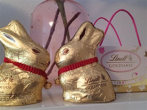 Шоколадный заяц Lindt goldhase edition - калорийность, пищевая ценность ...