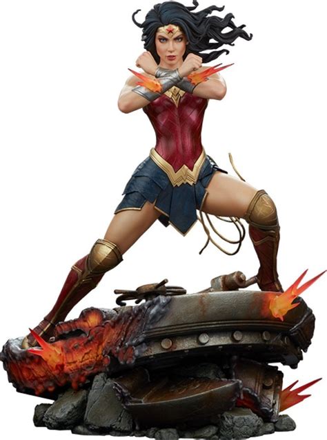 Dc Comics Wonder Woman Wonder Woman Saving The Day Scale Statue