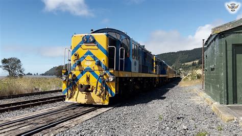 [dunedin Railways] Locos 1222 1227 At Waitati New Zealand Dj Class Locomotive Youtube