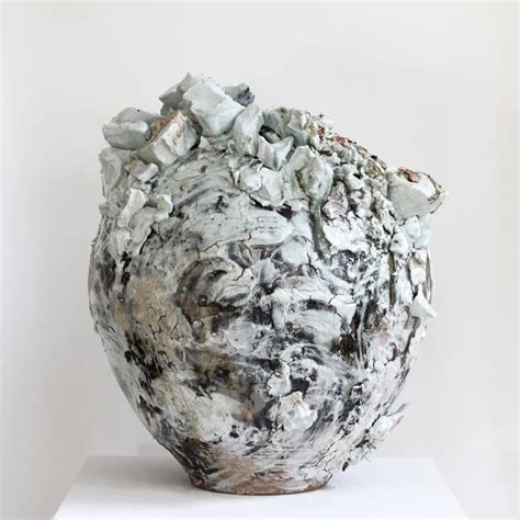 Akiko Hirai 7 Extra Large Moon Jar Beaux Arts Bath