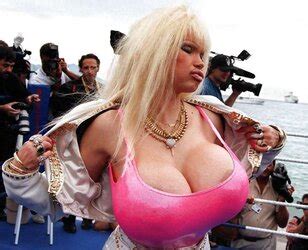 Pralle Dicke Runde Titten ZB Porn