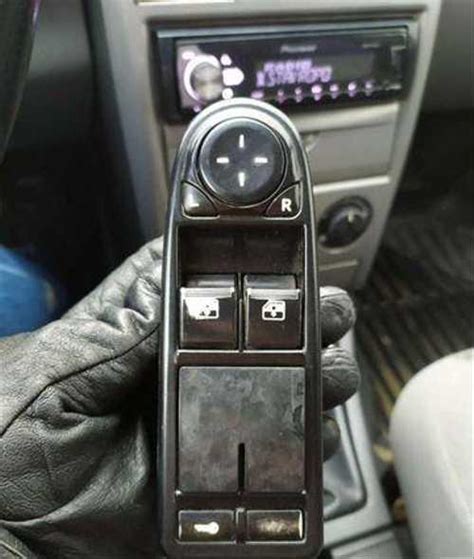 Блок управления стеклоподъемниками купить | Автозапчасти | Festima.Ru ...