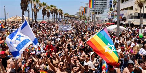 Pride Parade Feiert Jubil Um J Dische Allgemeine