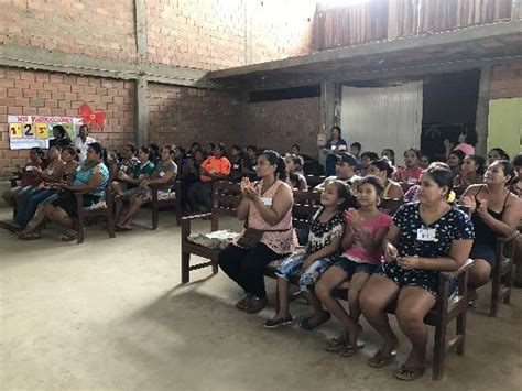 PADRES DE FAMILIA SE CONVIERTEN EN PROMOTORES COMUNITARIOS DE LECTURA Y