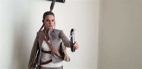 Rey From The End Of The Force Awakens By Hot Toys R StarWars