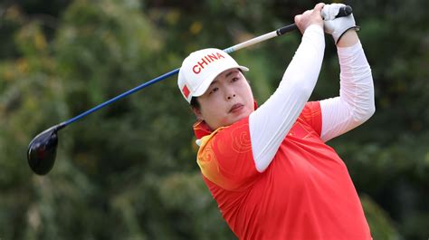 Feng not retiring just yet after missing a medal - Golf Australia ...
