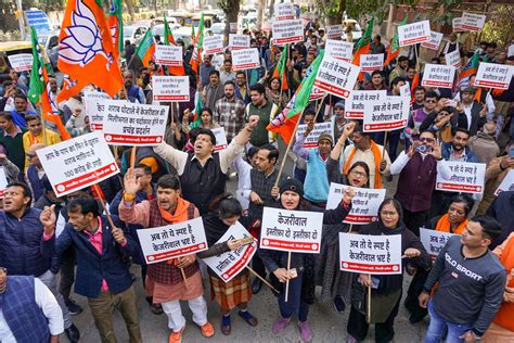 Bjp Stages Protest At Aap Office Demanding Cm Kejriwals Resignation