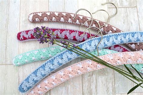 Free Hanger Cover Crochet Patterns