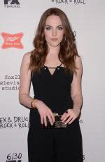 Elizabeth Gillies At Sex Drugs Rock Roll Season Premiere Hawtcelebs