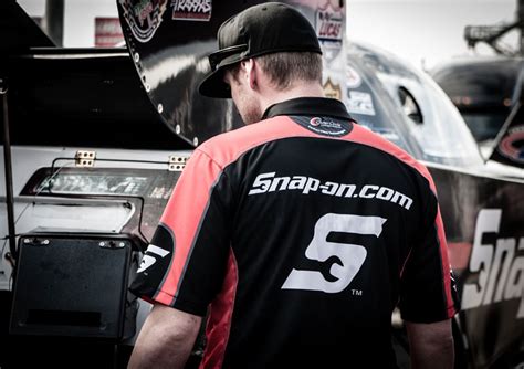 gal04 - OuterCircle Motorsports Wear