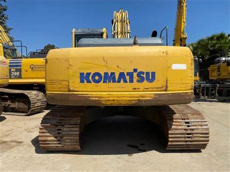 Komatsu Pc220 Lc 8