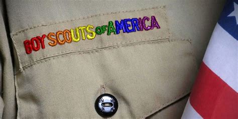 Usa eliminato l ultimo tabù di tipo sessuale tra i boy scout saranno ammessi leader gay Si