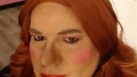 Cuckhold Gets Fucked By The Wife S Bull Fiona Fortune Sissy Cd Cuck Shemale Porn Xhamster