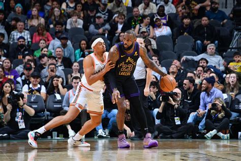 Lakers Vs Spurs Final Score Spurs Snap Losing Streak In Blowout Win