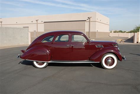 Lincoln Zephyr Door Sedan Side Profile