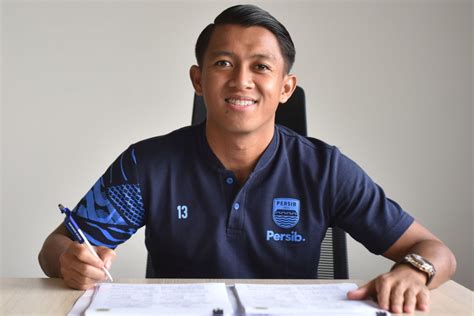 Persib Perpanjang Kontrak Febri Dan Beckham Antara News