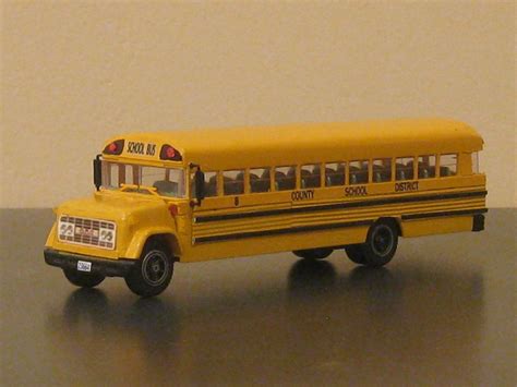 187 Ho Scale Custom Kitbash 1960s Superior Gmc 5500 School Bus