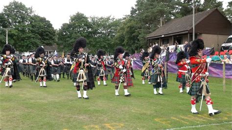 Drum Majors Lead The Massed Pipes And Drums As They March Into 2023