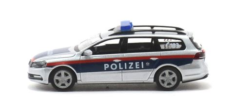 WIKING 0104 60 Polizei VW Passat B7 Variant Silber Rot Blau