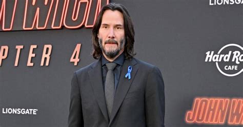 Keanu Reeves Saca A Relucir Su Lado M S Rom Ntico Al Hablar De Su Novia