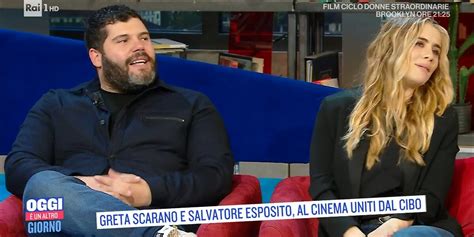 Oggi Un Altro Giorno Greta Scarano E Salvatore Esposito Al