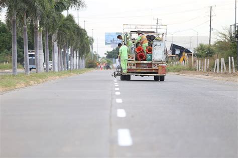 Inicia El Pintado De L Neas Y Guarniciones De Bulevares Guasave