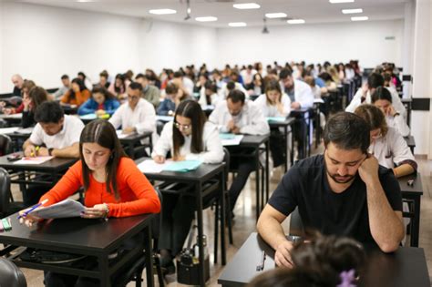 SALUD MÁS DE 200 POSTULANTES SE PRESENTARON AL EXAMEN PARA LAS