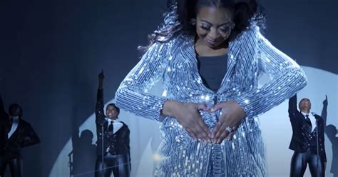 Mom-To-Be's Viral Beyoncé Pregnancy Announcement Is Amazing