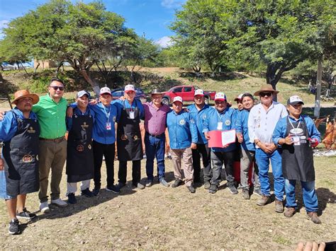 Gobierno Autónomo Departamental de Tarija Gobernador firmó convenio