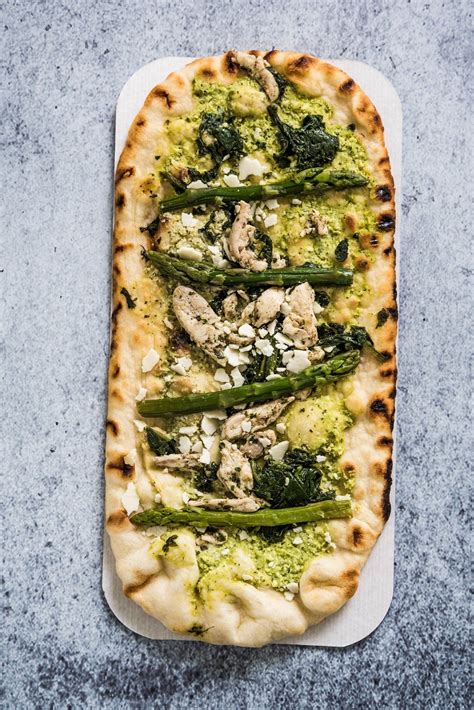 Recette Pizza Poulet Pinard Asperge Pesto Marie Claire