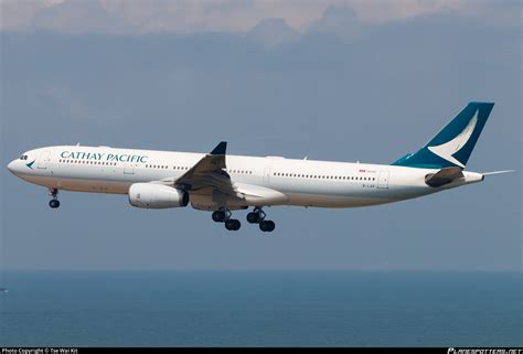 B LAP Cathay Pacific Airbus A330 343 Photo By Tse Wai Kit ID 1277451