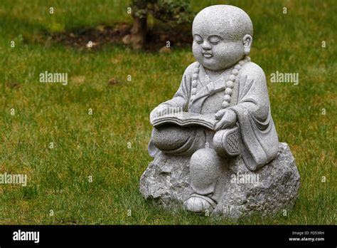 Fo Guang Shan Temple Buddhist Monk Statue Stock Photo Alamy