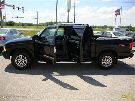 Onyx Black Gmc Sonoma Sls Zr Crew Cab X Photo