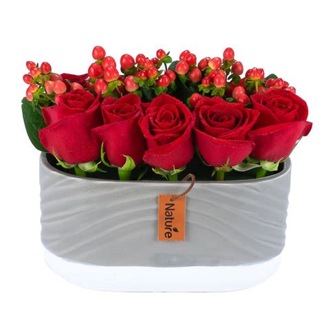 Red Roses Centerpiece - MY BASKETS