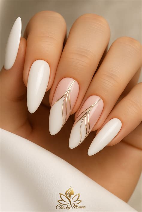 White Nude Almond Nails Uñas Almendradas Nude y Blancas in Nail art Nude nails